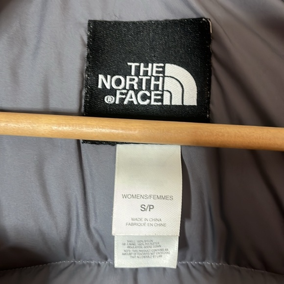 The North Face Baby Blue Vintage Puffer 700 vest - Picture 4 of 9